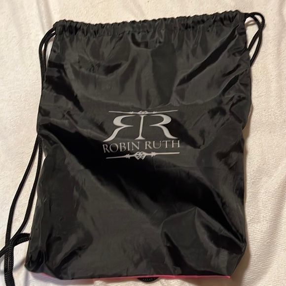 Robin Ruth Colorado Shoulder Pack - Picture 4 of 5